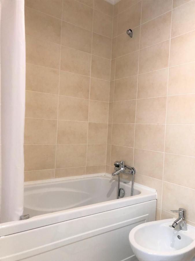 Sea Avenue House - Center Baleal - Surfboard Included Apartment Ferrel  Exterior photo