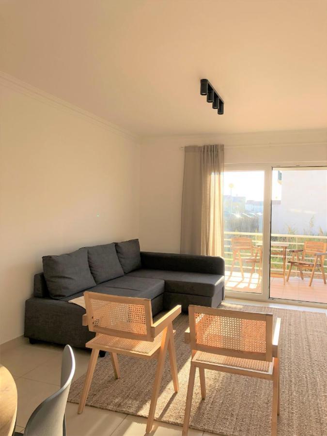 Sea Avenue House - Center Baleal - Surfboard Included Apartment Ferrel  Exterior photo